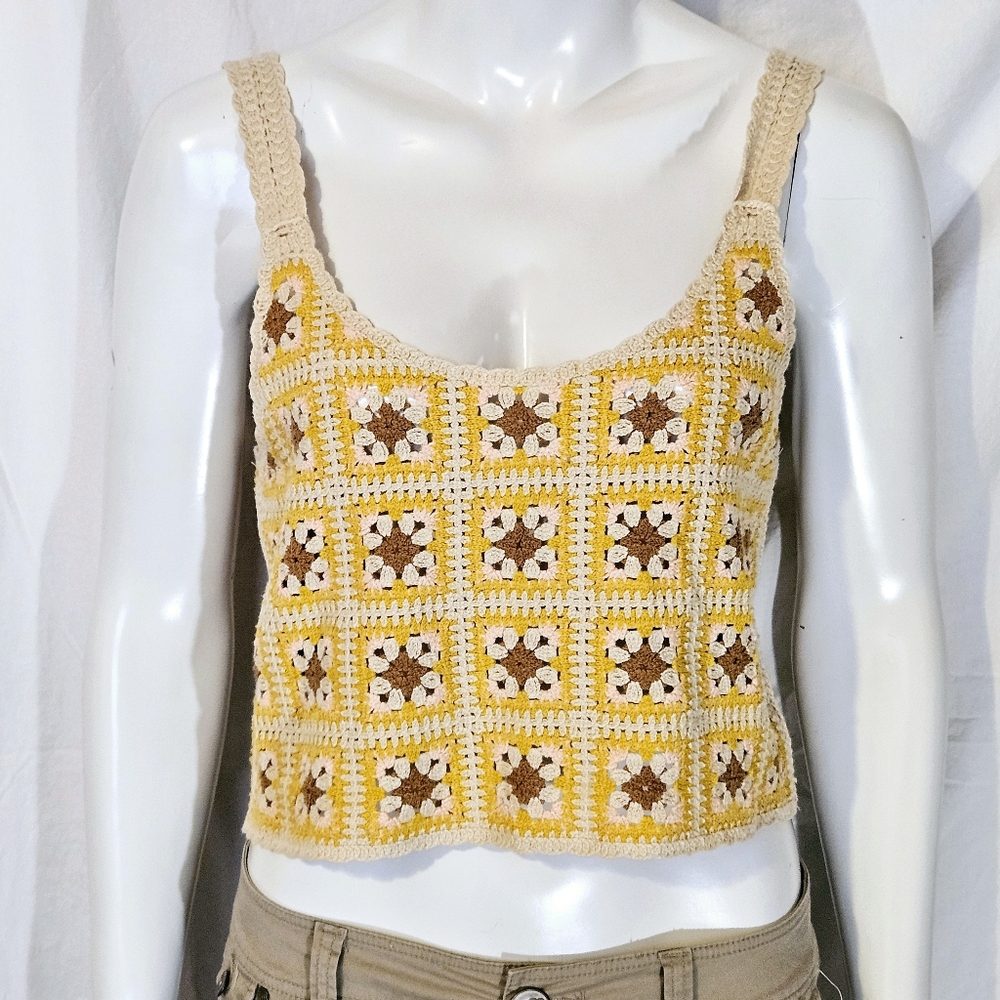 New In Crochet Granny Square Cropped Boho Festival Tank Top - Size Small/Medium